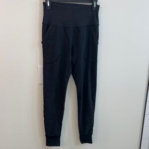 Zella Heathered Charcoal High-Waisted Leggings